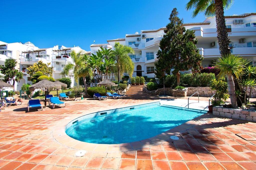 Stylish One Bed Apartment At Matchroom Country Club Fuengirola Buitenkant foto